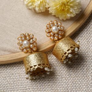 Apra Gold Earrings